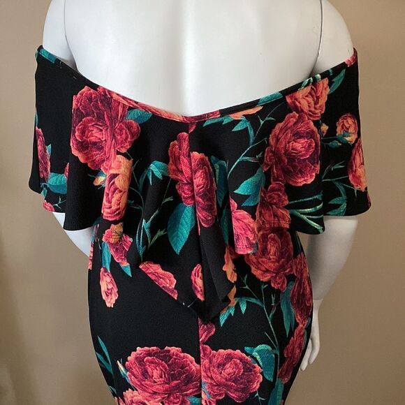 Woman's Off the Shoulder Black Maxi Mermaid Bodycon Dress w/Roses - Size 1X - Picture 8 of 11